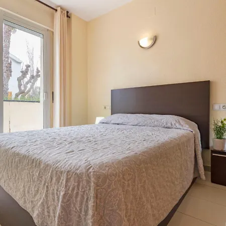 Punta Prima Ii Apartment